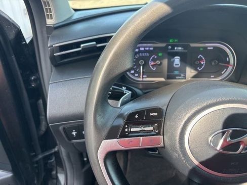 Used 2023 Hyundai Tucson Blue AWD/4WD image 15