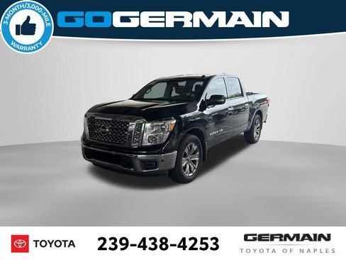 Used 2018 Nissan Titan SV w/ SV Convenience Package image 1