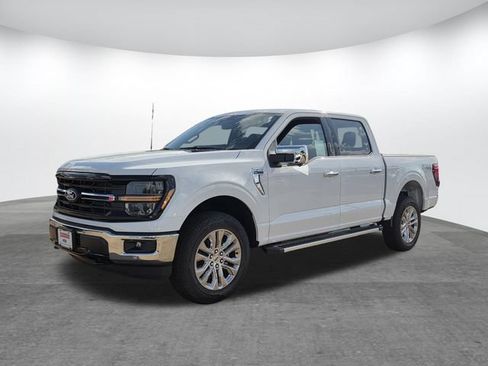 New 2026 Ford F150 XLT w/ Equipment Group 302A MID AWD/4WD image 4