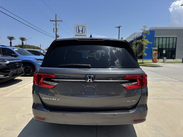 Certified 2024 Honda Odyssey Elite image 6