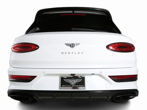Used 2023 Bentley Bentayga Speed image 14