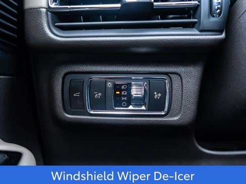 Used 2022 Lincoln Corsair Reserve w/ Equipment Group 201A image 20