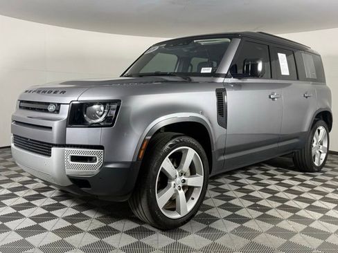 Used 2020 Land Rover Defender 110 First Edition image 2