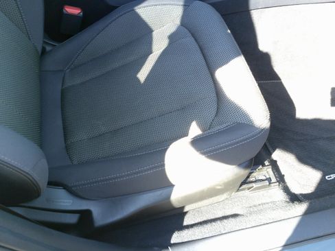 Used 2024 Subaru Crosstrek 2.0i Premium image 26