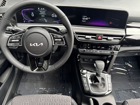 New 2026 Kia Seltos S image 10