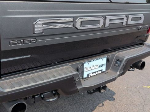 Used 2025 Ford F150 Raptor AWD/4WD image 28