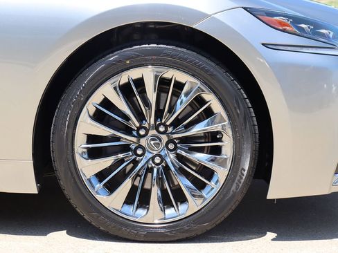 Used 2018 Lexus LS 500 w/ Interior Upgrade Package image 66