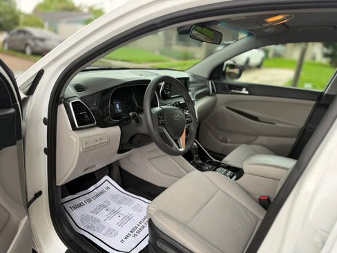 Used 2019 Hyundai Tucson SE FWD image 9