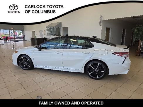 Used 2018 Toyota Camry XSE w/ Driver Assist Package FWD image 9