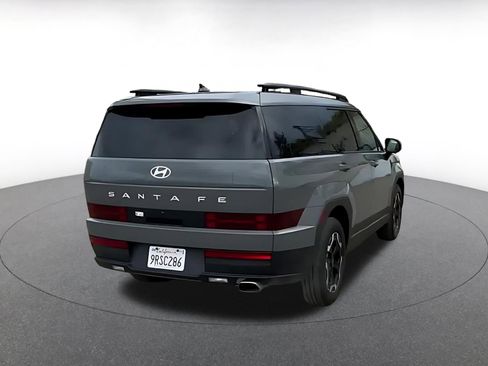 Used 2025 Hyundai Santa Fe SEL image 14