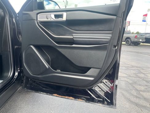 Used 2020 Ford Explorer Limited AWD/4WD image 33