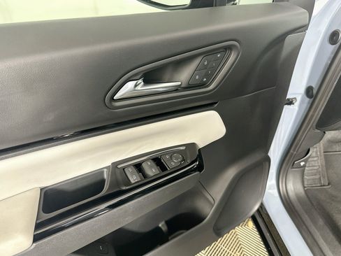 Used 2024 Honda Prologue Touring image 15