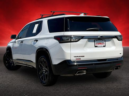 Used 2021 Chevrolet Traverse Premier w/ Redline Edition AWD/4WD image 4