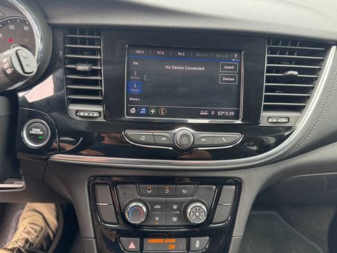 Used 2022 Buick Encore Preferred w/ Safety Package AWD/4WD image 17