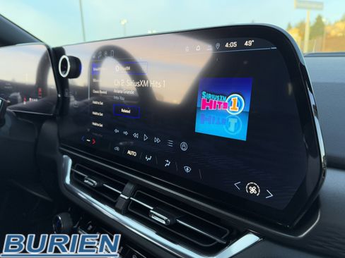 New 2026 Chevrolet Equinox EV LT image 15