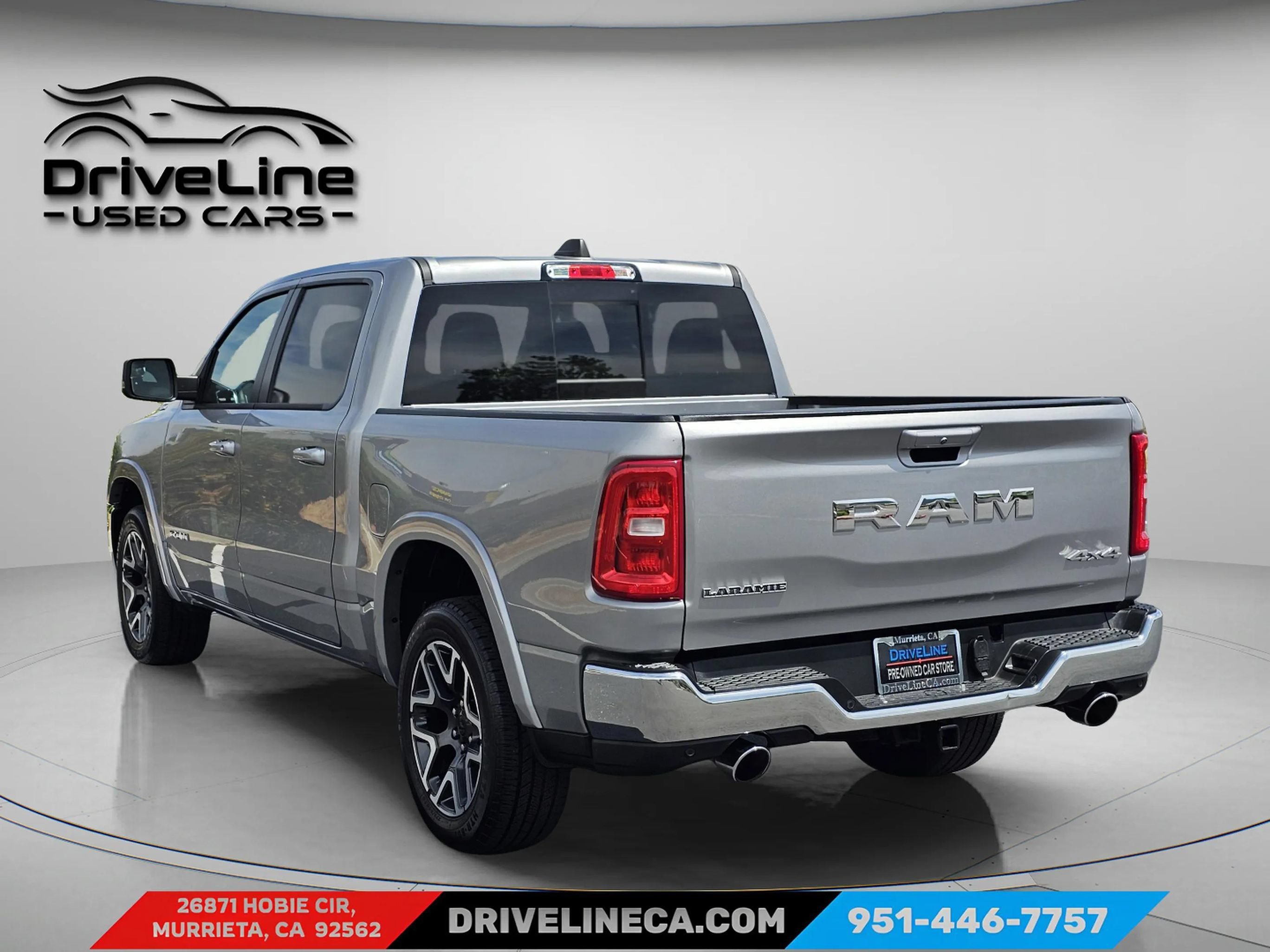 Used 2025 RAM 1500 Laramie AWD/4WD image 8