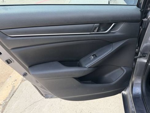 Used 2020 Honda Accord LX image 22