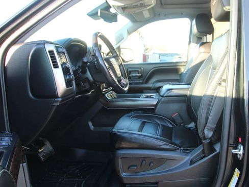 Used 2017 GMC Sierra 1500 Denali image 9