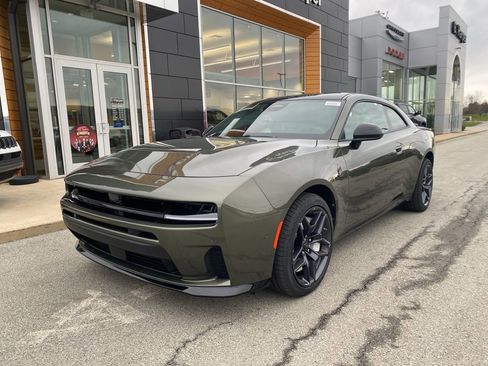 New 2026 Dodge Charger Scat Pack w/ Blacktop Package AWD/4WD image 5