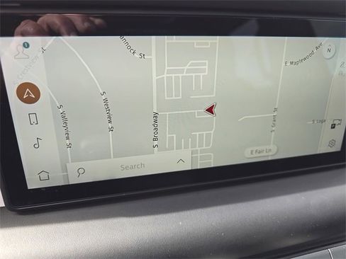 Used 2020 Land Rover Defender 110 HSE image 25