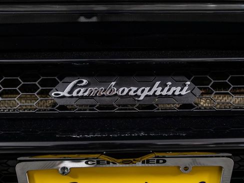 Used 2020 Lamborghini Huracan EVO image 14