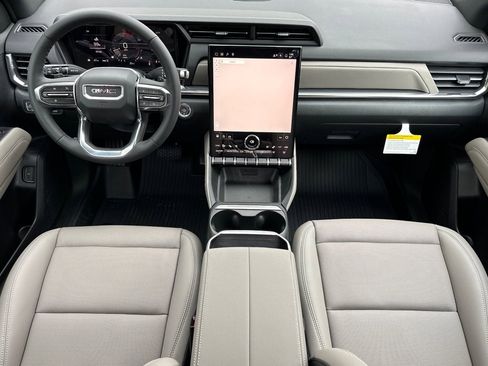 New 2026 GMC Terrain Elevation w/ Elevation Premium Package image 11