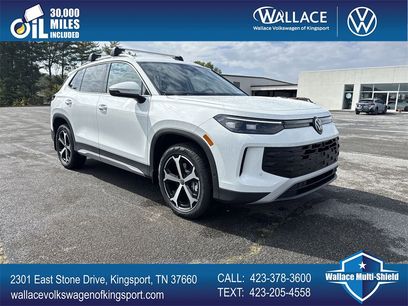 New 2025 Volkswagen Tiguan SE