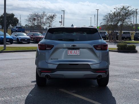 New 2026 Chevrolet Blazer LT image 4