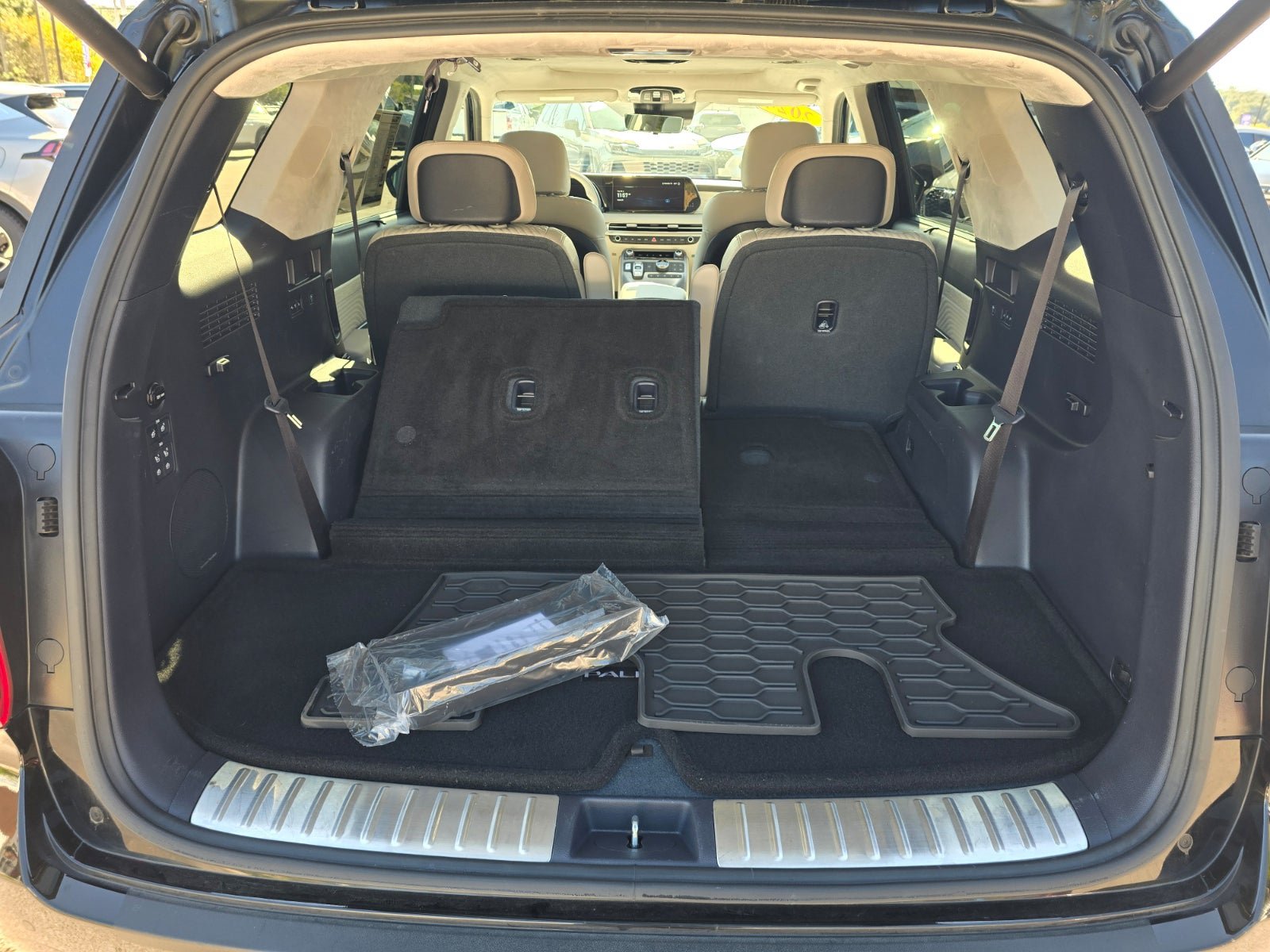 Used 2024 Hyundai Palisade Calligraphy AWD/4WD image 25