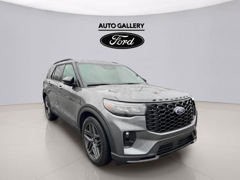 New 2026 Ford Explorer ST AWD/4WD image 3
