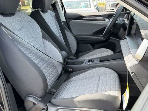 New 2026 Volkswagen Tiguan S image 7