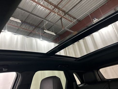 Used 2024 Cadillac XT5 Sportv w/ Technology Package image 26