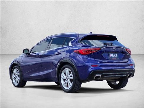 Used 2019 INFINITI QX30 FWD image 8