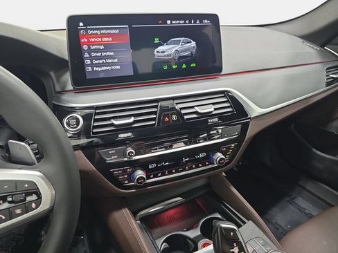 Certified 2023 BMW 540i xDrive w/ M Sport Package AWD/4WD image 17