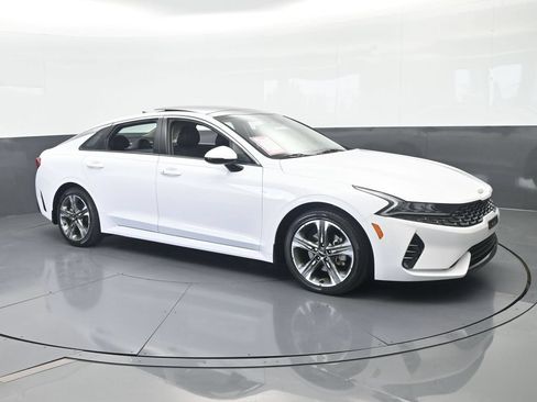 Used 2023 Kia K5 EX FWD image 8