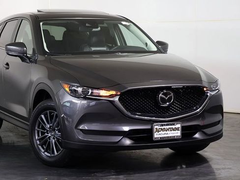 Used 2019 MAZDA CX-5 Touring FWD image 6