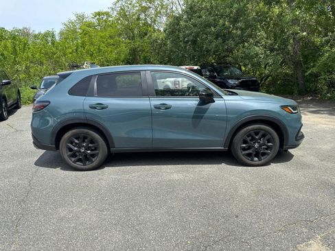 Used 2024 Honda HR-V Sport image 8