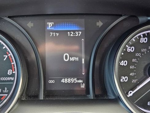 Used 2022 Toyota Camry SE FWD image 23