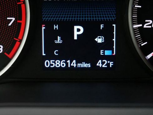 Used 2022 Mitsubishi Eclipse Cross LE AWD/4WD image 21