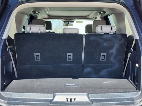 Used 2023 Ford Expedition Limited image 35