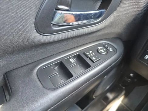 Used 2019 Honda HR-V Sport image 25