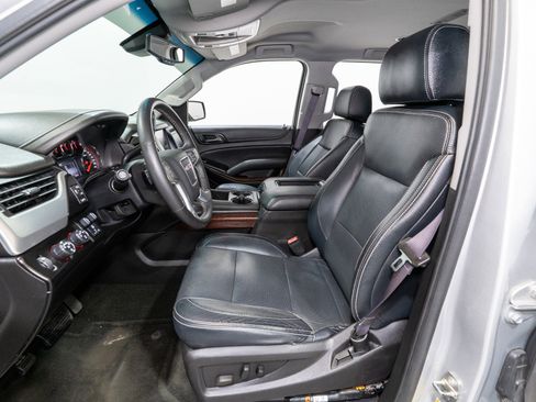Used 2016 GMC Yukon XL SLE w/ HD Trailering Package AWD/4WD image 14