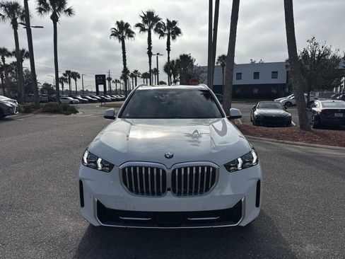 New 2026 BMW X5 xDrive40i w/ Climate Comfort Package image 2