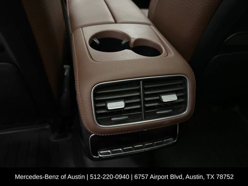 Certified 2024 Mercedes-Benz GLS 580 4MATIC image 25