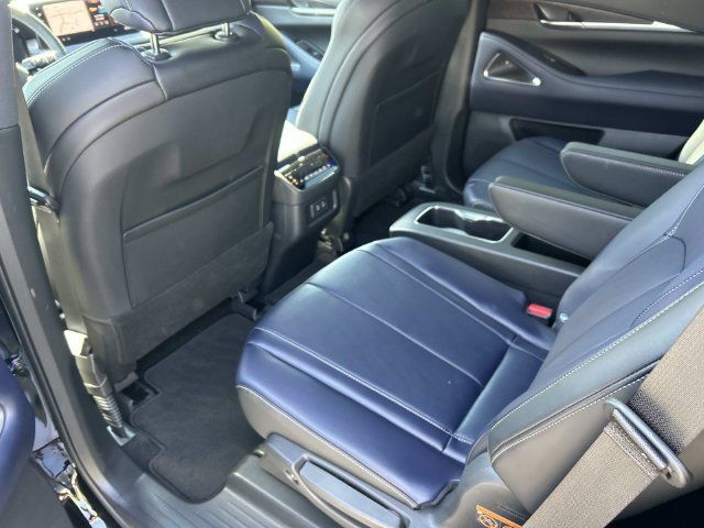 Certified 2026 INFINITI QX60 Sport w/ Dark Cargo Package AWD/4WD image 17