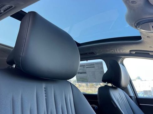 New 2026 Hyundai Ioniq 9 Calligraphy image 18