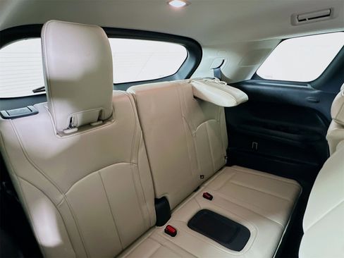 Used 2023 INFINITI QX60 Sensory w/ Cargo Package image 30