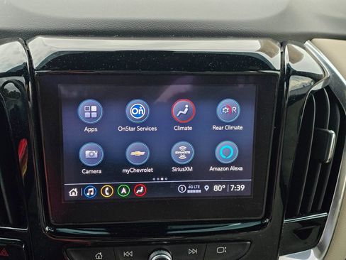 Used 2023 Chevrolet Traverse Premier w/ LPO, Floor Liner Package AWD/4WD image 16