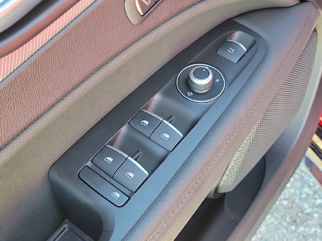 Used 2024 Alfa Romeo Stelvio Veloce AWD/4WD image 22