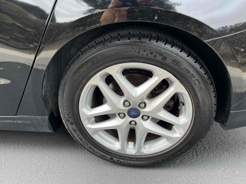 Used 2016 Ford Fusion SE image 64